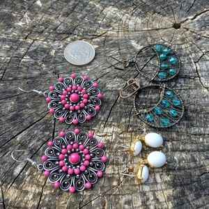 3 Happy Earring Sets